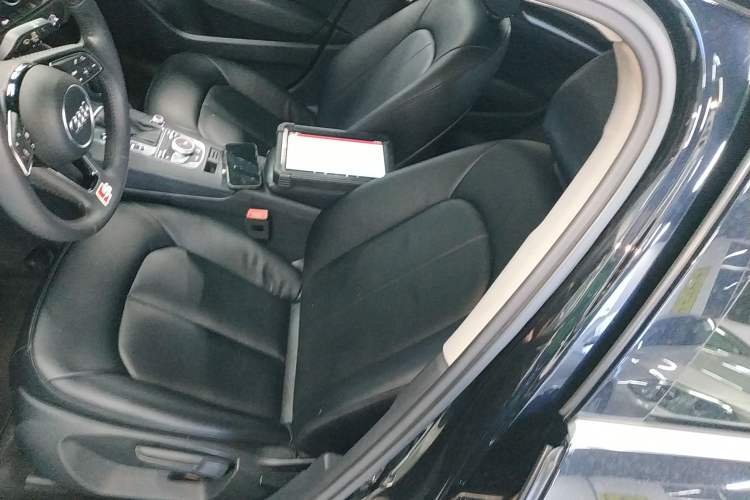 Used Audi A3 2018 30th Anniversary Edition Limousine 35 TFSI Ambition Model
