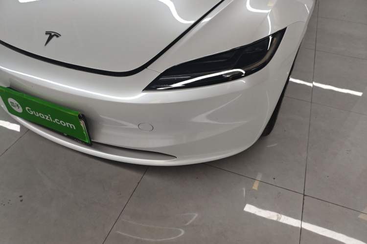 Used Tesla Model 3 2023 Long-Range All-Wheel-Drive Version