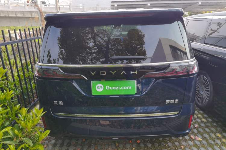 Used VOYAH Dream 2025 PHEV Four-Wheel-Drive Flagship Kunpeng Edition