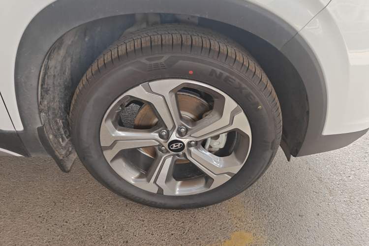 Used Hyundai Santa Fe 2023 Traveler 380T GDi Automatic Two-Wheel Drive GLX Elite Edition
