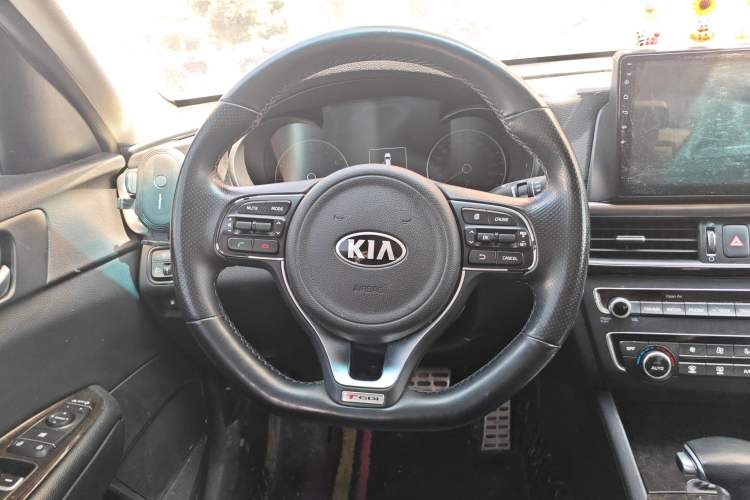 Used Kia K5 2016 1.6T Automatic LUX
