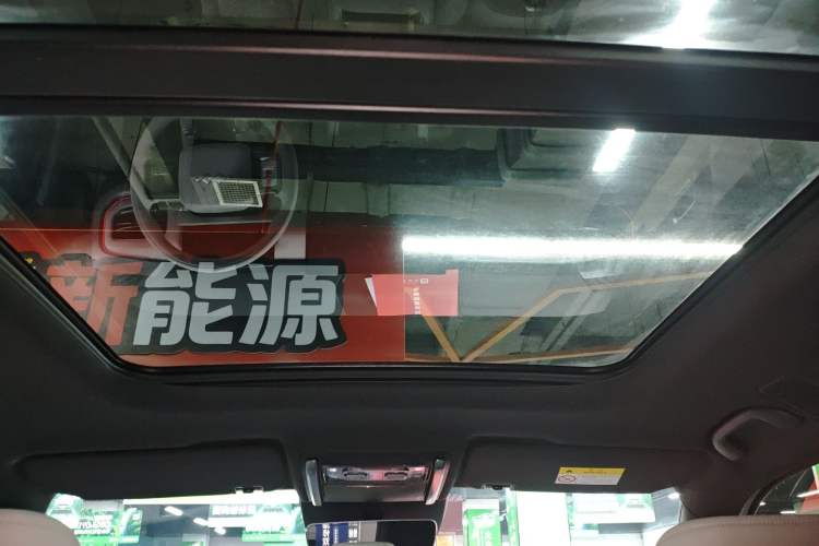 Used Formula Leopard Titanium 3 2025 501KM All-Wheel Drive Intelligent Driving Ultra Version
