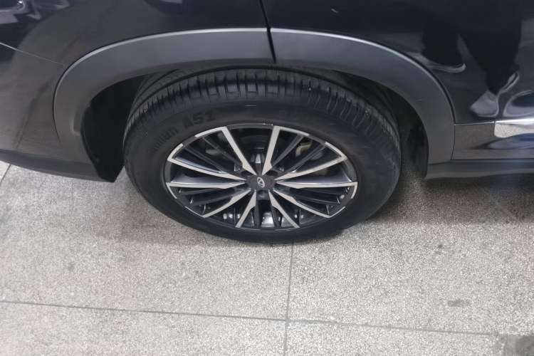 Used Chery Tiggo 8 PLUS 2022 290TGDI DCT Haoting Edition Right Rear Wheel Hub