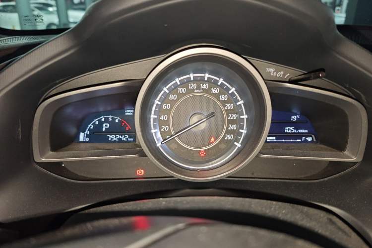 Used Mazda CX-4 2016 2.0L Automatic 2WD Blue Sky Luxury Edition Instrument Cluster