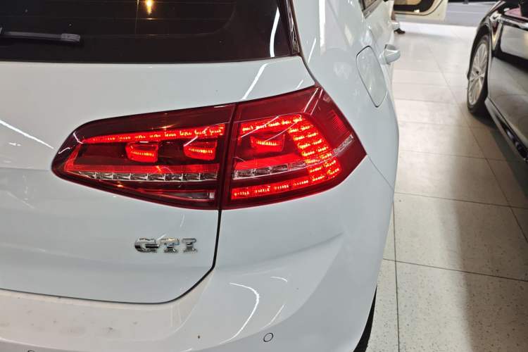 Used Volkswagen Golf GTI 2016 2.0 TSI GTI