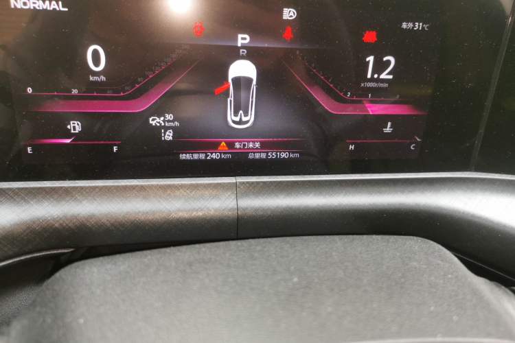 Used CHANGAN UNI-T 2021 1.5T Sport Edition Flagship Version Odometer Close Up