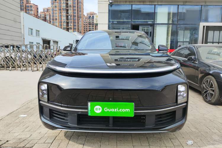 Used Li Auto L8 2023 Pro Model Front