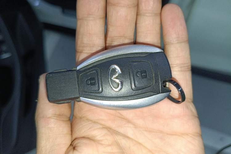 Used Infiniti QX30 2017 1.6T Two-Wheel-Drive Sport Edition