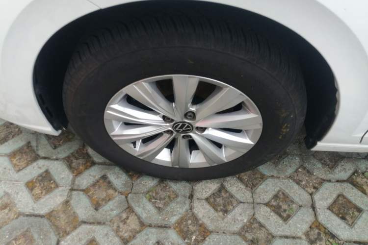 Used Volkswagen Lavida 2023 New Rui 1.5L Automatic New Yi Edition