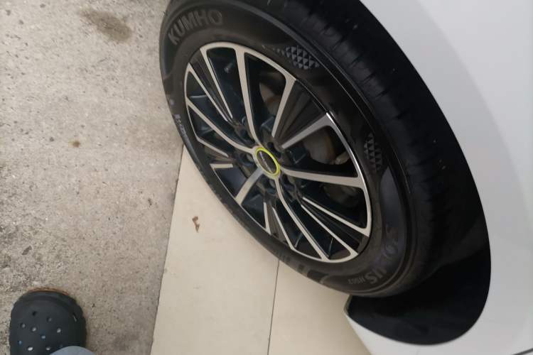 Used Roewe i5 2021 Revised Version 1.5L CVT Diamond Edition
