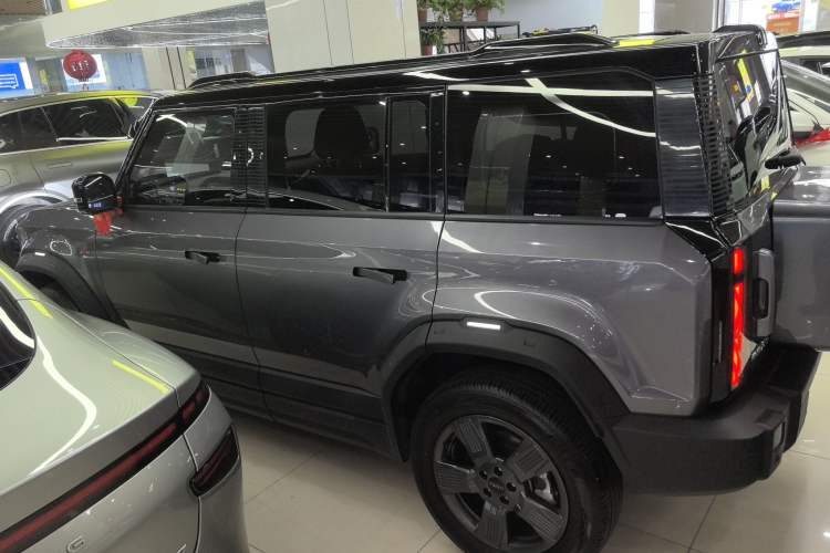 Used iCAR 03 2024 401km Two-Wheel Drive Standard Advanced Version
