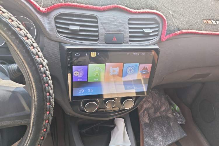 Used Wuling Hongguang 2014 1.5L S Standard Version Audio And AC Panel