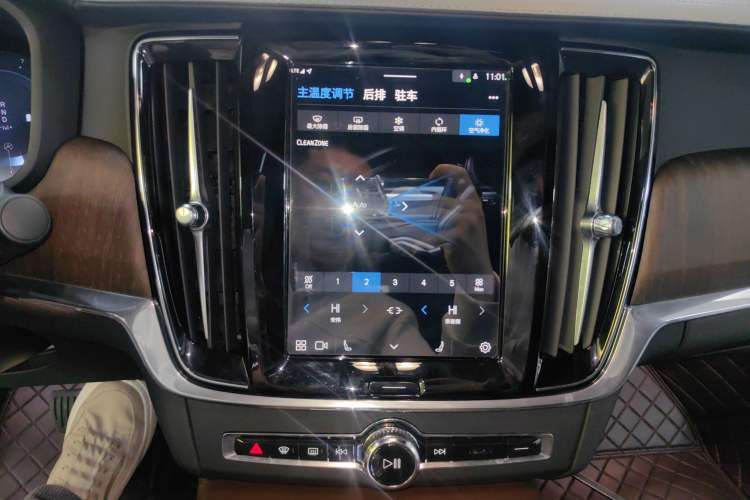 Used Volvo S90 2023 B5 Zhiyuan Luxury Edition