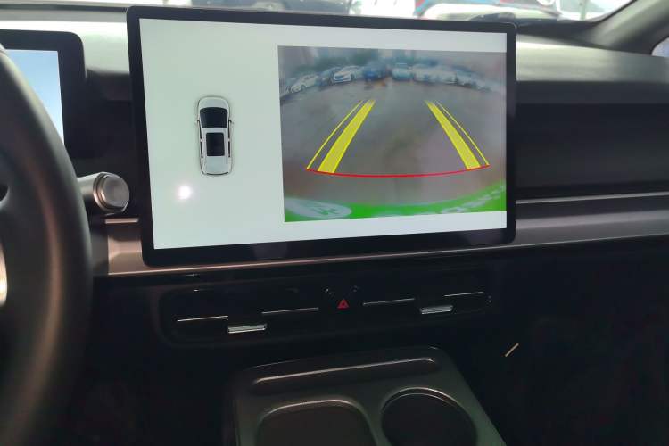 Used AION Y 2023 Younger
