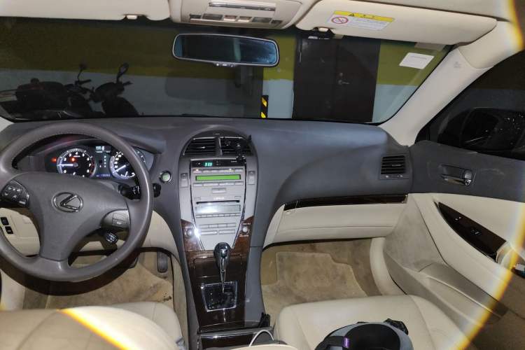 Used Lexus ES 2010 240 Elegant Edition