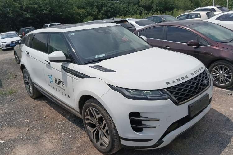 Used Land Rover Range Evoque 2022 Aurora L 249 PS R-Dynamic Luxury Edition Exterior 2