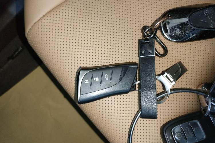 Used Lexus ES 2020 200 Excellence Edition
