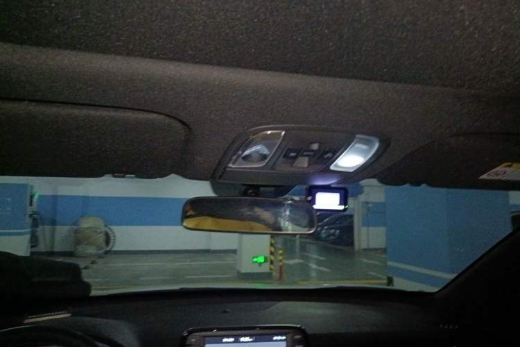 Used Kia KX7 2020 2.0T Automatic Two-Wheel Drive GLS 7-Seater
