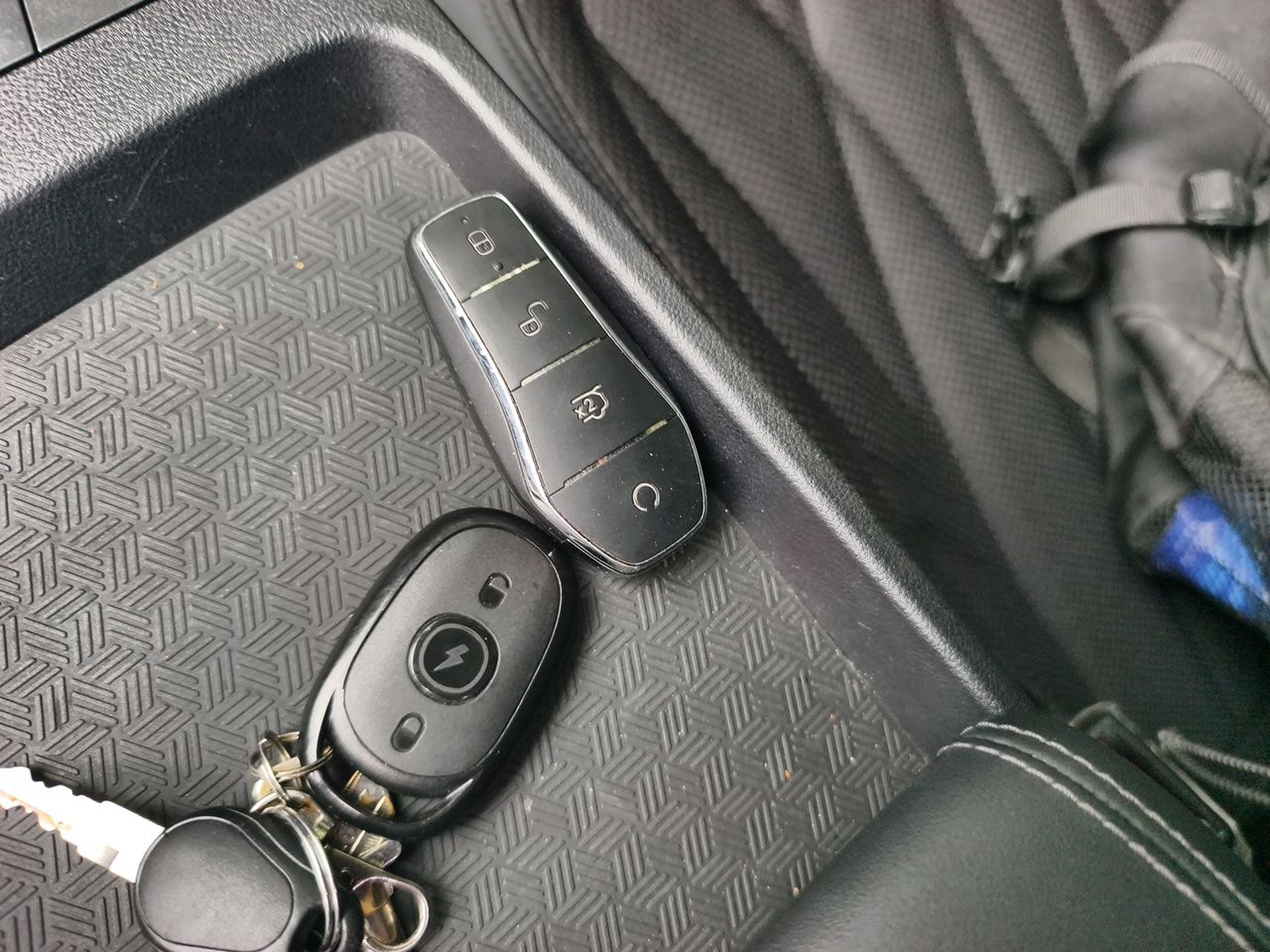 BYD e7 2025 Model 520 Smart Mobility Edition - Chinese Trim 2025kuan520zhi Hui Ban — снимка 20