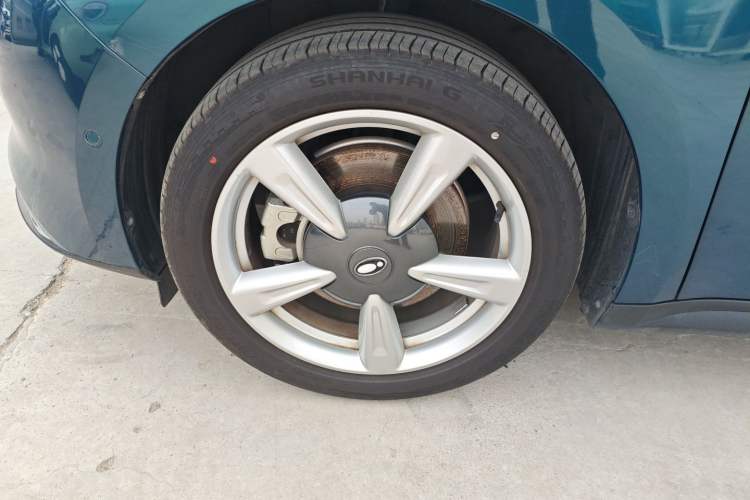 Used ORA Good Cat 2021 400km Standard Range Athena Edition Lithium-Ion Battery Exterior 4