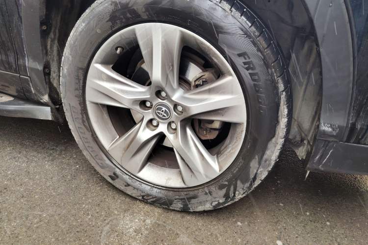 Used Toyota Highlander 2017 2.0T Four-Wheel Drive Luxury Edition 7 Seats