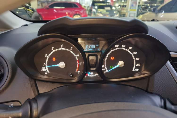 Used Ford Fiesta 2013 Sedan 1.5L Manual Fashion Edition