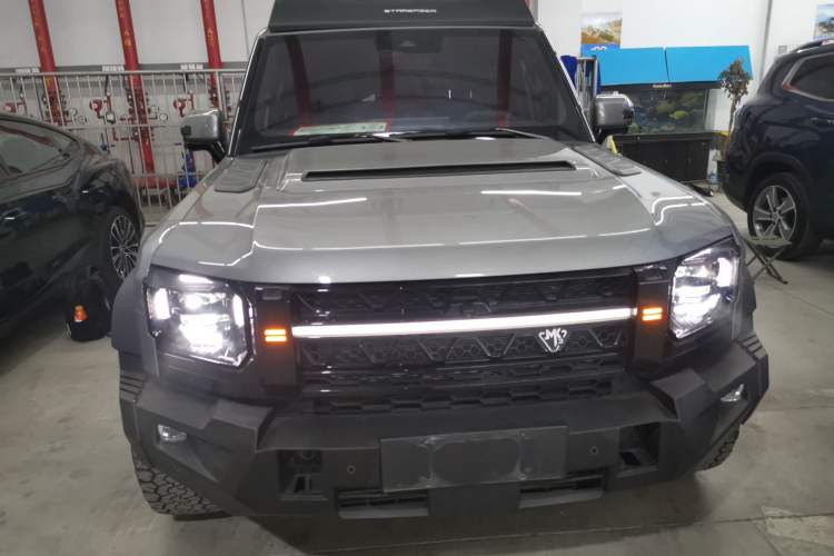 Used JETOUR Traveler 2024 2.0T All-Wheel-Drive Silver Dragon Wings Front