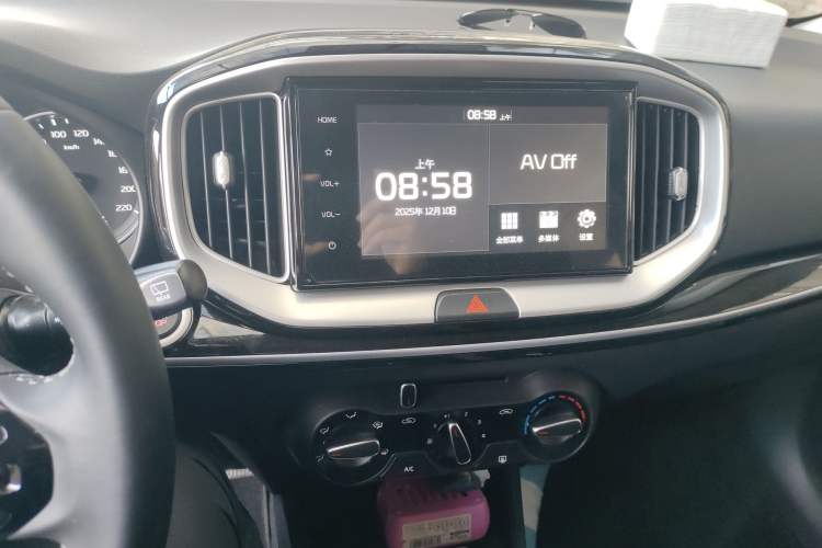 Used Kia kx1 Stonic 2021 1.4L CVT Fun Edition