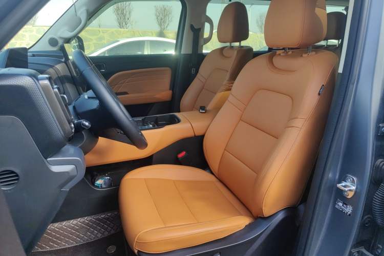 Used Haval Raptor New Energy 2024 Hi4 145 Cross-Over Edition Left Front Seat