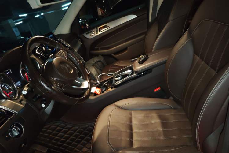 Used Mercedes-Benz GLS 2018 Facelift GLS 320 4MATIC Left Front Seat