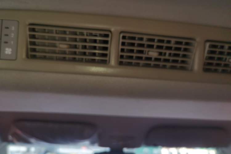 Used Wuling Hongguang PLUS 2019 1.5T Manual Comfort Version 7 Seats
