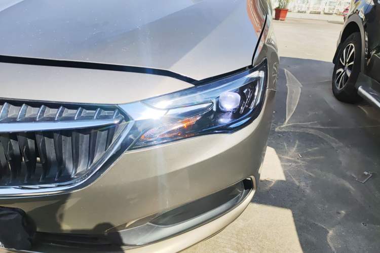 Used Buick GL6 2021 323T Mild Hybrid Connect Luxury Model
