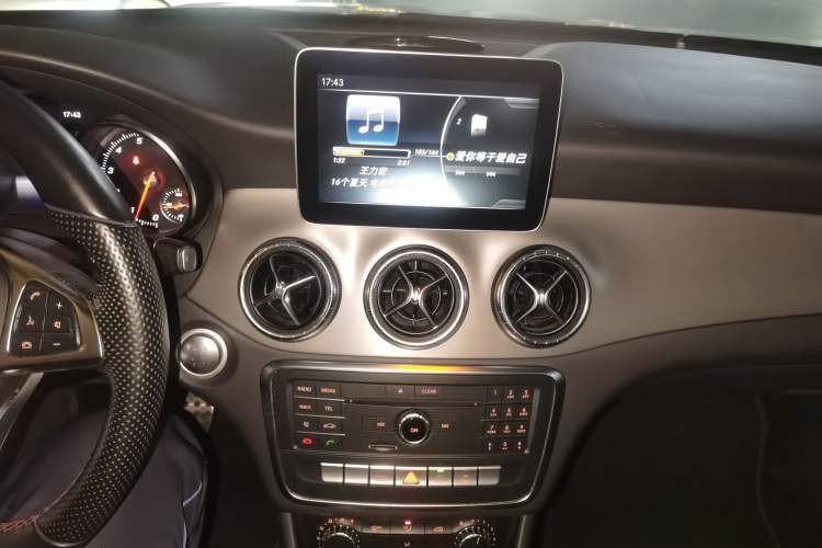 Used Mercedes-Benz CLA 2015 CLA 220 4MATIC