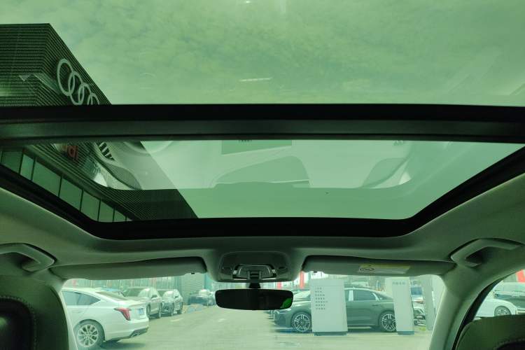 Used Audi A4L 2022 40 TFSI Luxury Dynamic Model