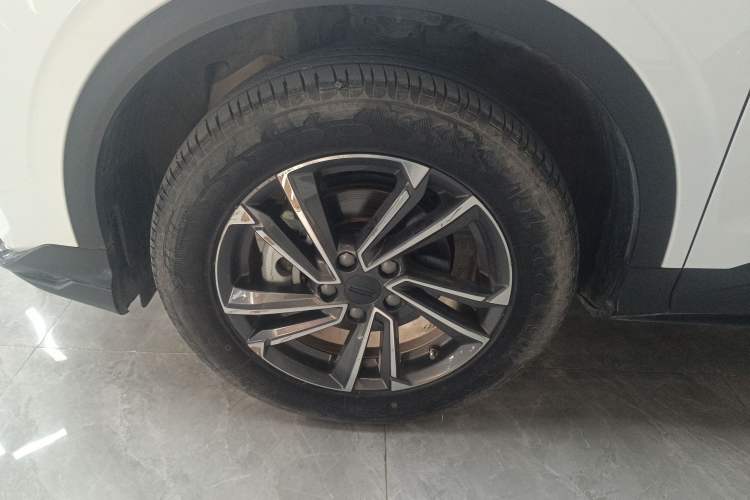 Used Geely Auto Coolray 2023 1.5T DCT Platinum Edition