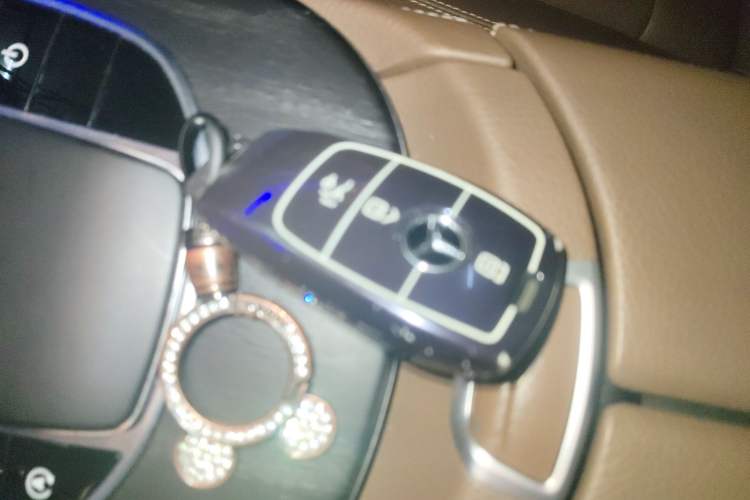 Used Mercedes-Benz E-Class 2019 Restyled E 300 L Sporty and Stylish Edition