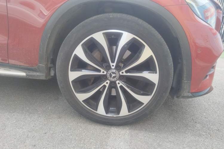 Used Mercedes-Benz GLC Coupe 2017 GLC 260 4MATIC Coupe SUV