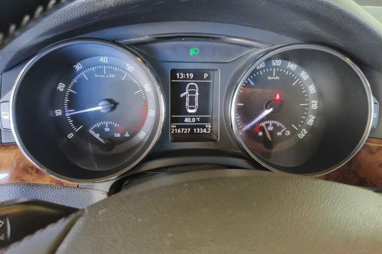 Used Skoda Superb 2012 1.8TSI Automatic Elegant Edition
