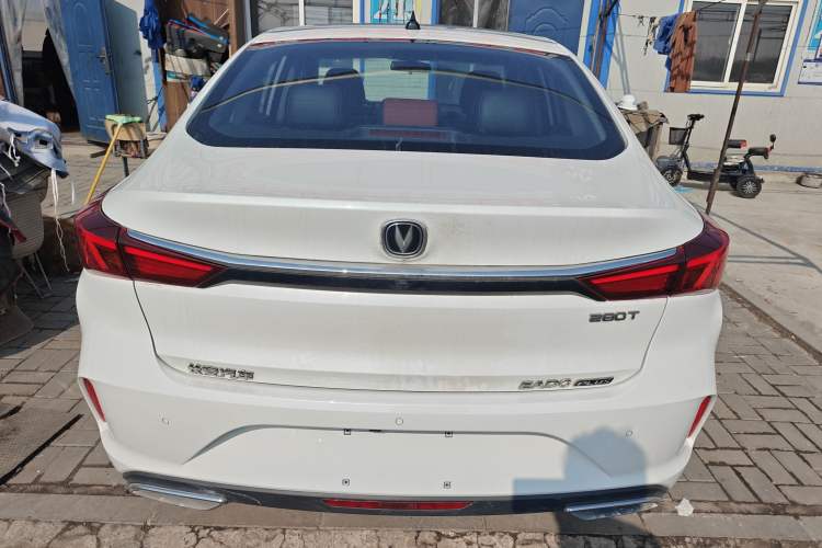 Used Changan Eado 2020 PLUS Blue Whale NE 1.4T GDI DCT Flagship Model
