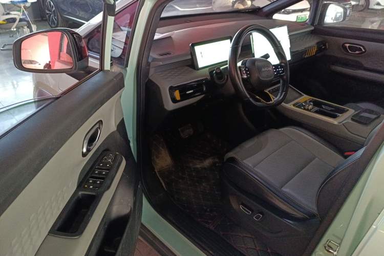 Used AION Y 2022 70 Intelligent Edition Lithium Iron Phosphate