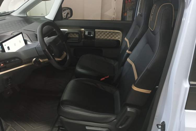 Used Baojun KiWi EV 2021 Artist Model Ternary Lithium
