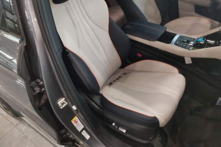 Used BYD Song PLUS New Energy 2021 DM-i 51KM Prestige Model Right Front Seat