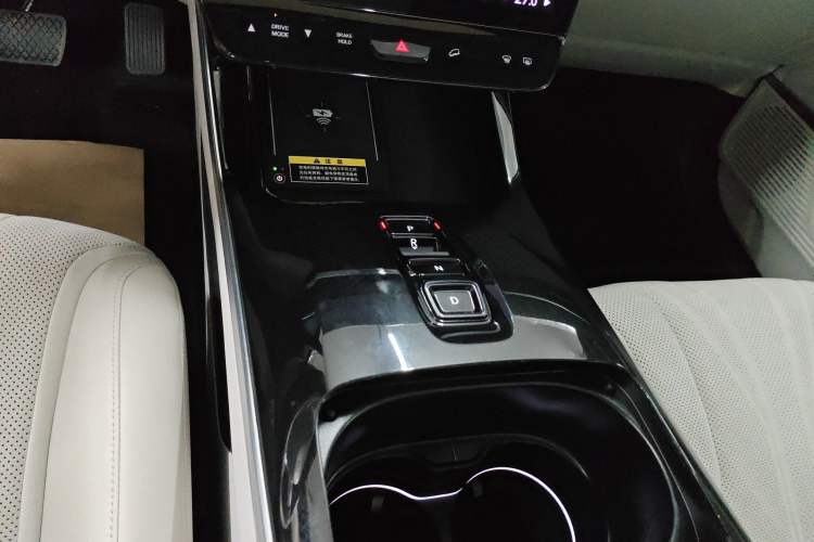 Used Honda P7 2025 Four-Wheel Drive Long-Range Max Gear Lever