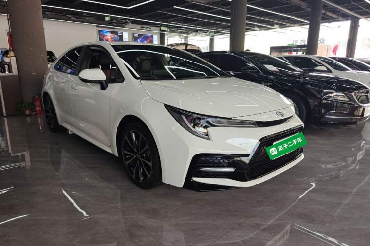 Used Toyota Levin 2023 185T CVT Sport Edition Front Right 45 Deg