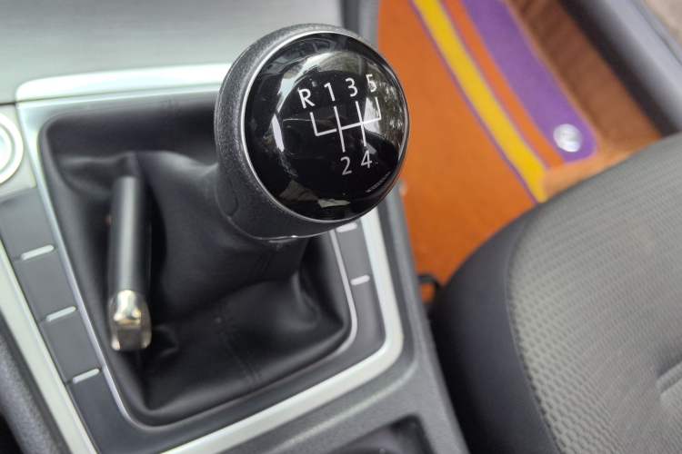 Used Volkswagen Golf 2016 230TSI Manual Comfort Version
