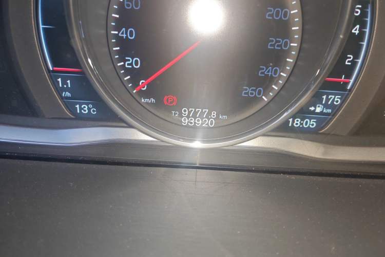 Used Volvo S60 2017 S60L T4 Smart Range Edition
