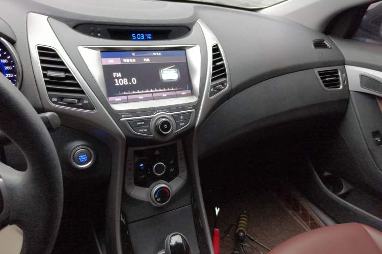 Used Hyundai Elantra (5th Generation / Langdong) 2016 1.6L Automatic Prestige Model
