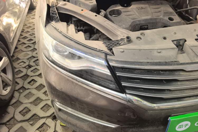 Used Roewe RX5 2016 20T Two-Wheel Drive Manual Flagship Edition