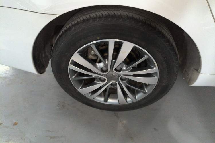 Used Geely Auto Emgrand 2018 1.5L Manual Upward Connect Edition
