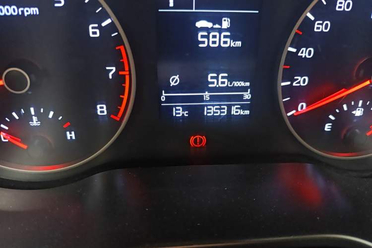 Used Kia K2 2017 Sedan 1.4L Automatic Transmission 15th Anniversary Special Edition GLS
